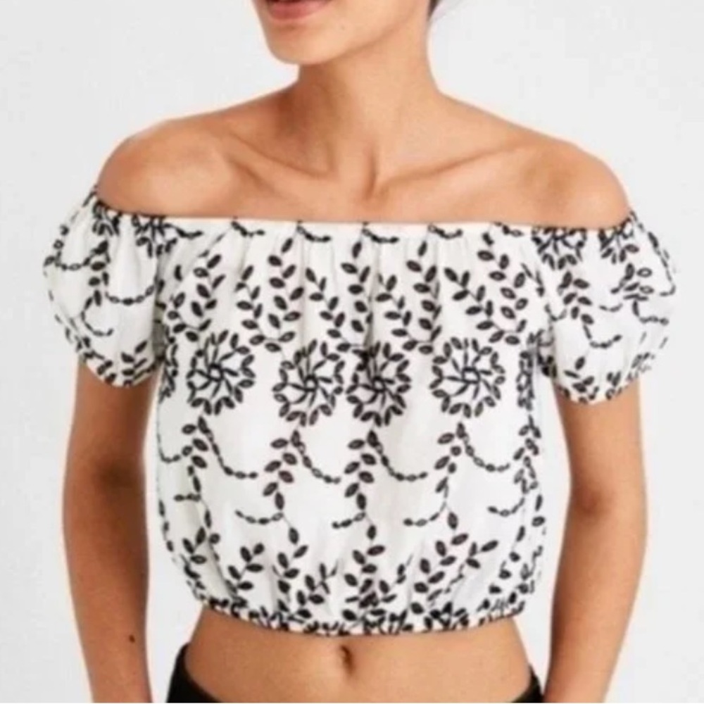 American Eagle Women XL Eyelet Festival Boho Peasant Off The Shoulder Crop Top
